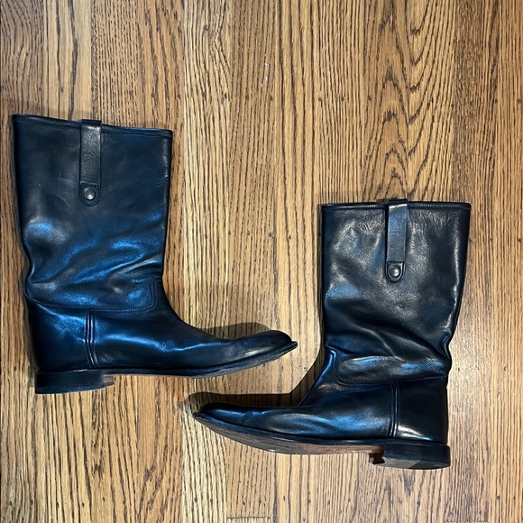 Graviti Boots